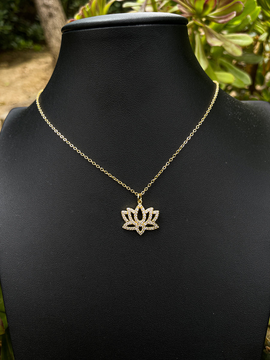 Lotus Flower Necklace – Symbolic Magic